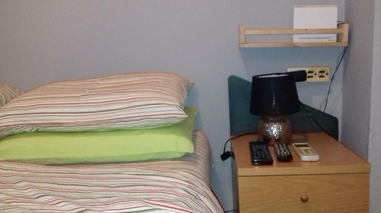 Apartament For Harbor Travelers Pireus Zewnętrze zdjęcie